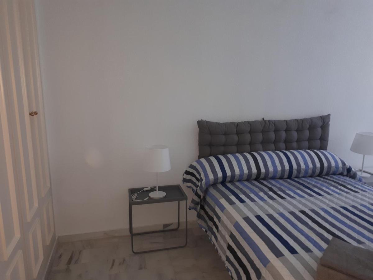 Apartment In Costa Del Sol With Large Terrace For 9 People Rincón de la Victoria Zewnętrze zdjęcie
