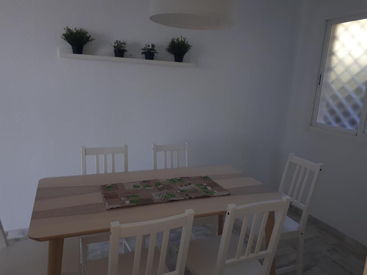 Apartment In Costa Del Sol With Large Terrace For 9 People Rincón de la Victoria Zewnętrze zdjęcie